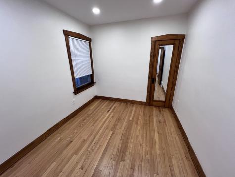 5833 West Peterson Avenue Chicago IL 60646