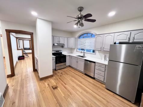 5833 West Peterson Avenue Chicago IL 60646