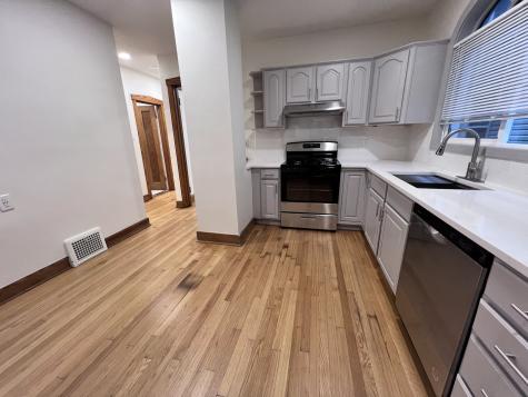 5833 West Peterson Avenue Chicago IL 60646