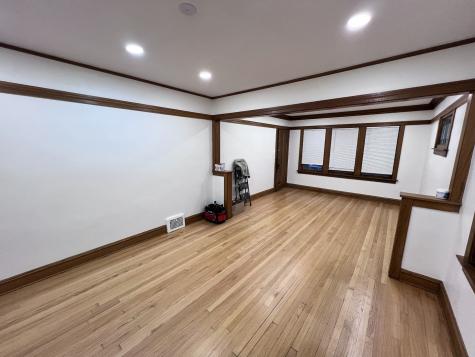 5833 West Peterson Avenue Chicago IL 60646
