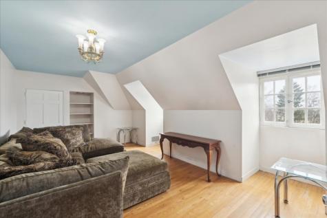 255 North Green Bay Road Lake Forest IL 60045