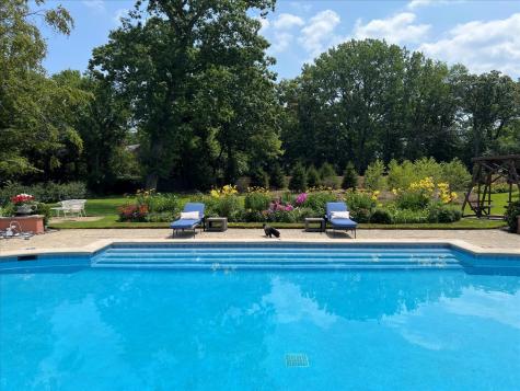 255 North Green Bay Road Lake Forest IL 60045