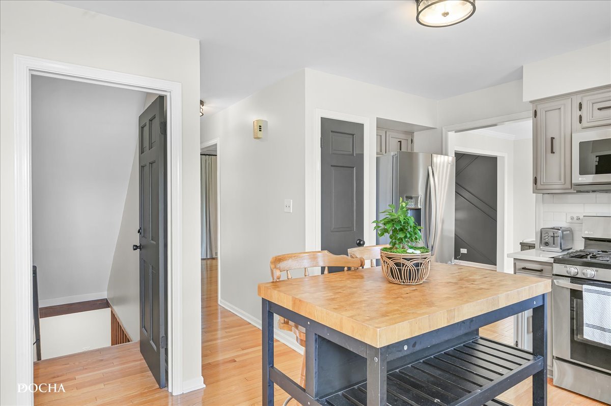1012 Bainbridge Drive Naperville IL 60563