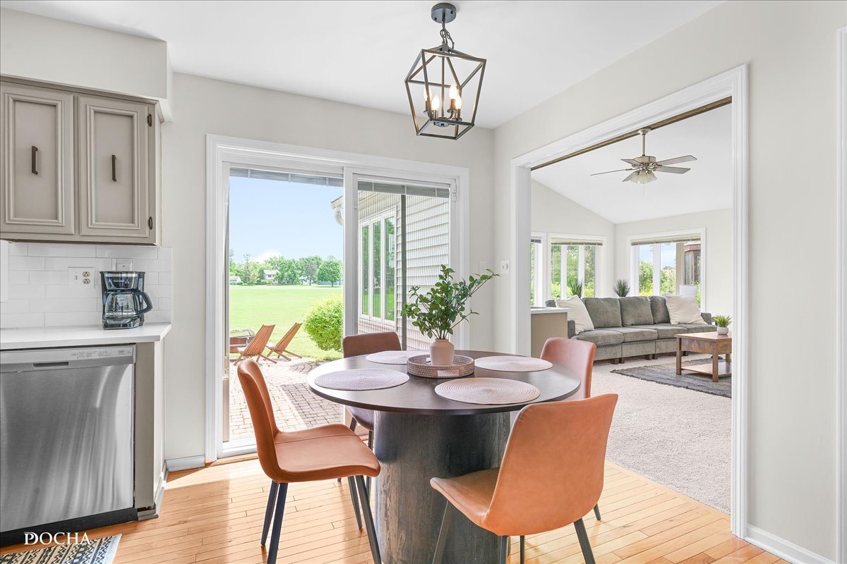 1012 Bainbridge Drive Naperville IL 60563