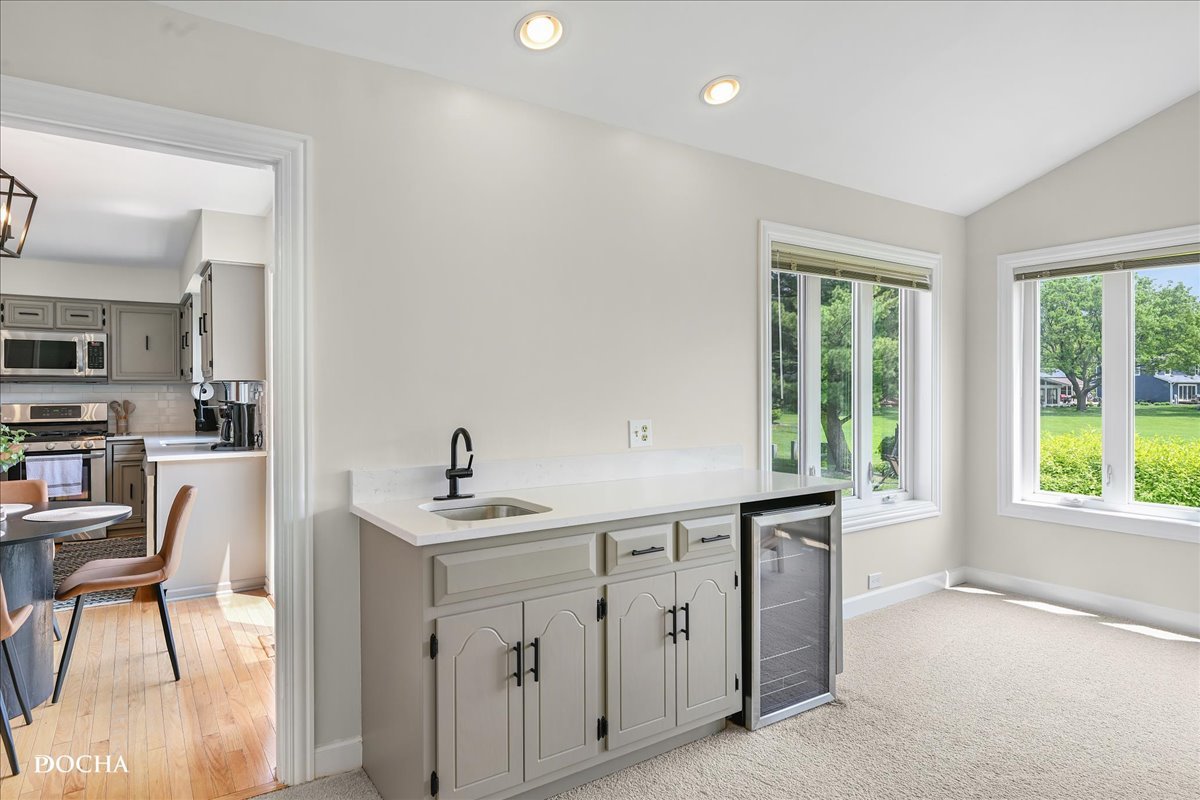 1012 Bainbridge Drive Naperville IL 60563