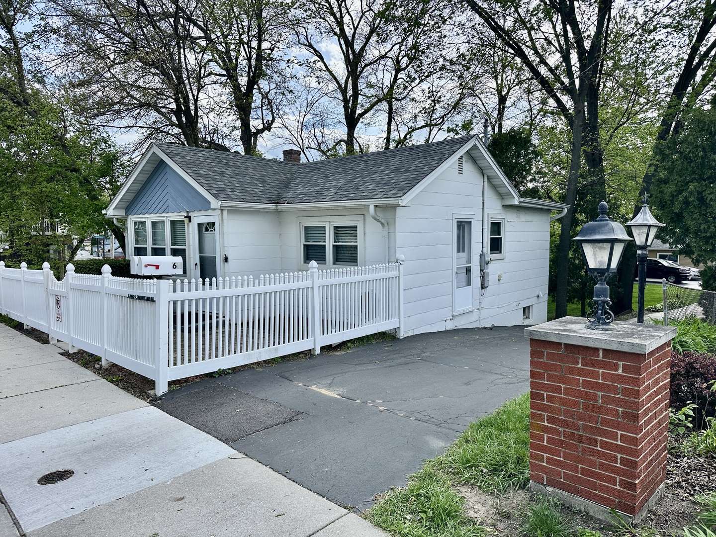 6 North Pistakee Lake Road Fox Lake IL 60020