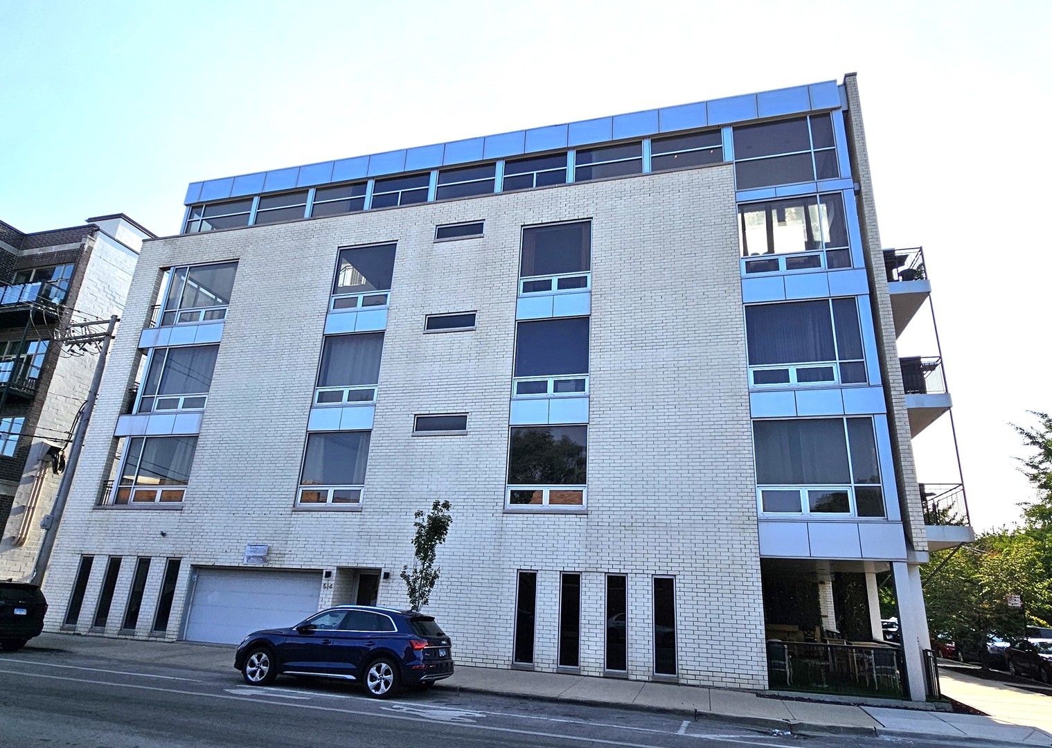 514 North Damen Avenue Chicago IL 60622