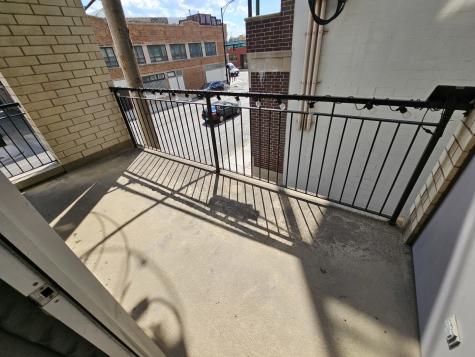 514 North Damen Avenue Chicago IL 60622