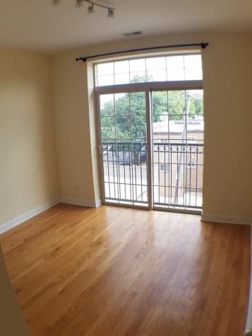3152 West Devon Avenue Chicago IL 60659