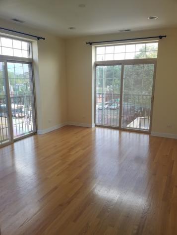 3152 West Devon Avenue Chicago IL 60659