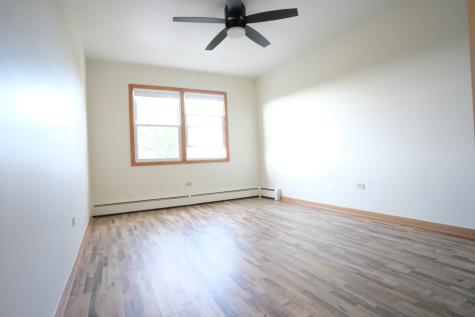 8418 West Oak Avenue Niles IL 60714