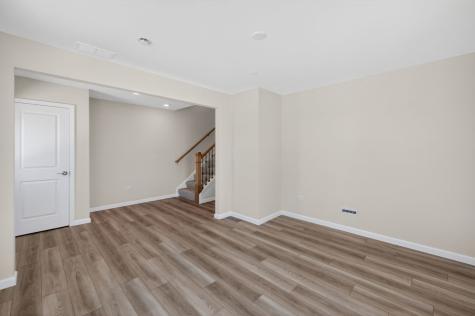 2635 Lohan Way Hoffman Estates IL 60192