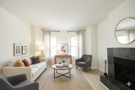 1223 East 52nd Street Chicago IL 60615