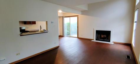 300 Teak Lane Streamwood IL 60107