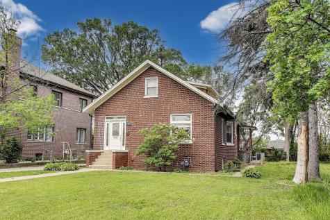 36 East Touhy Avenue Park Ridge IL 60068