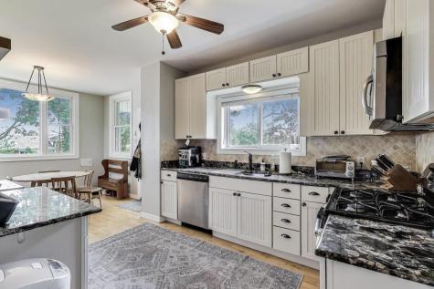36 East Touhy Avenue Park Ridge IL 60068