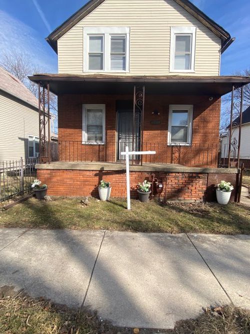 11809 South Lafayette Avenue Chicago IL 60628