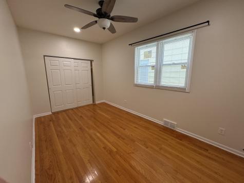 5146 West Dakin Street Chicago IL 60641