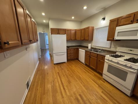 5146 West Dakin Street Chicago IL 60641