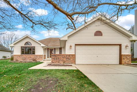 2420 Harbor Court Aurora IL 60504