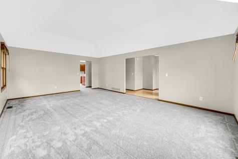2420 Harbor Court Aurora IL 60504