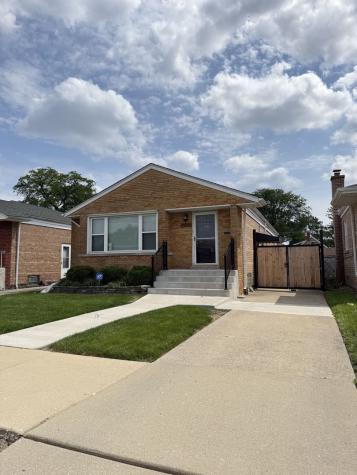 3725 West 80th Street Chicago IL 60652