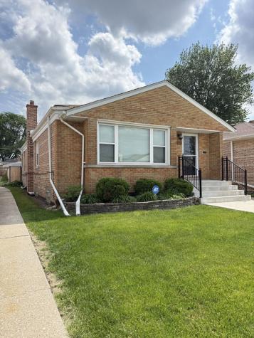 3725 West 80th Street Chicago IL 60652