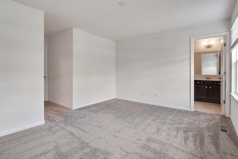 2923 Madison Drive Naperville IL 60564