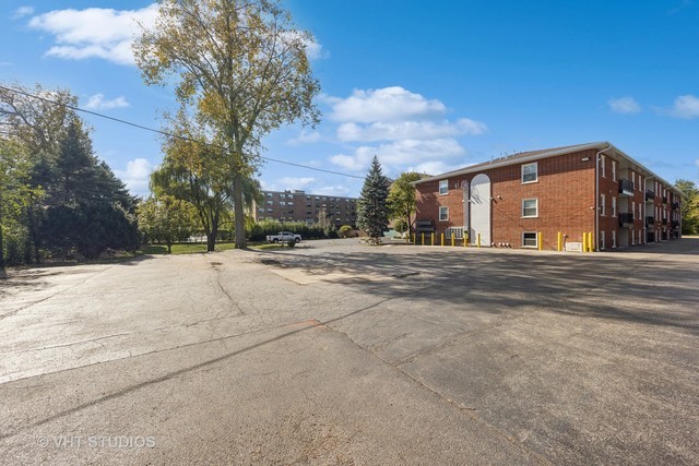 515 North Cass Avenue Westmont IL 60559