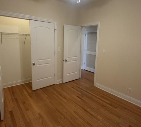 2656 North Hamlin Avenue Chicago IL 60647