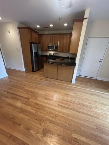 2656 North Hamlin Avenue Chicago IL 60647