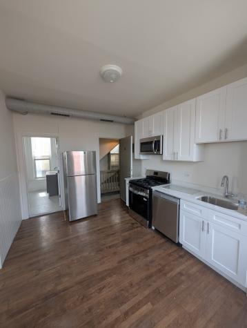 1362 North Bosworth Avenue Chicago IL 60642