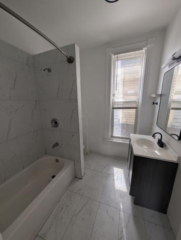 1362 North Bosworth Avenue Chicago IL 60642