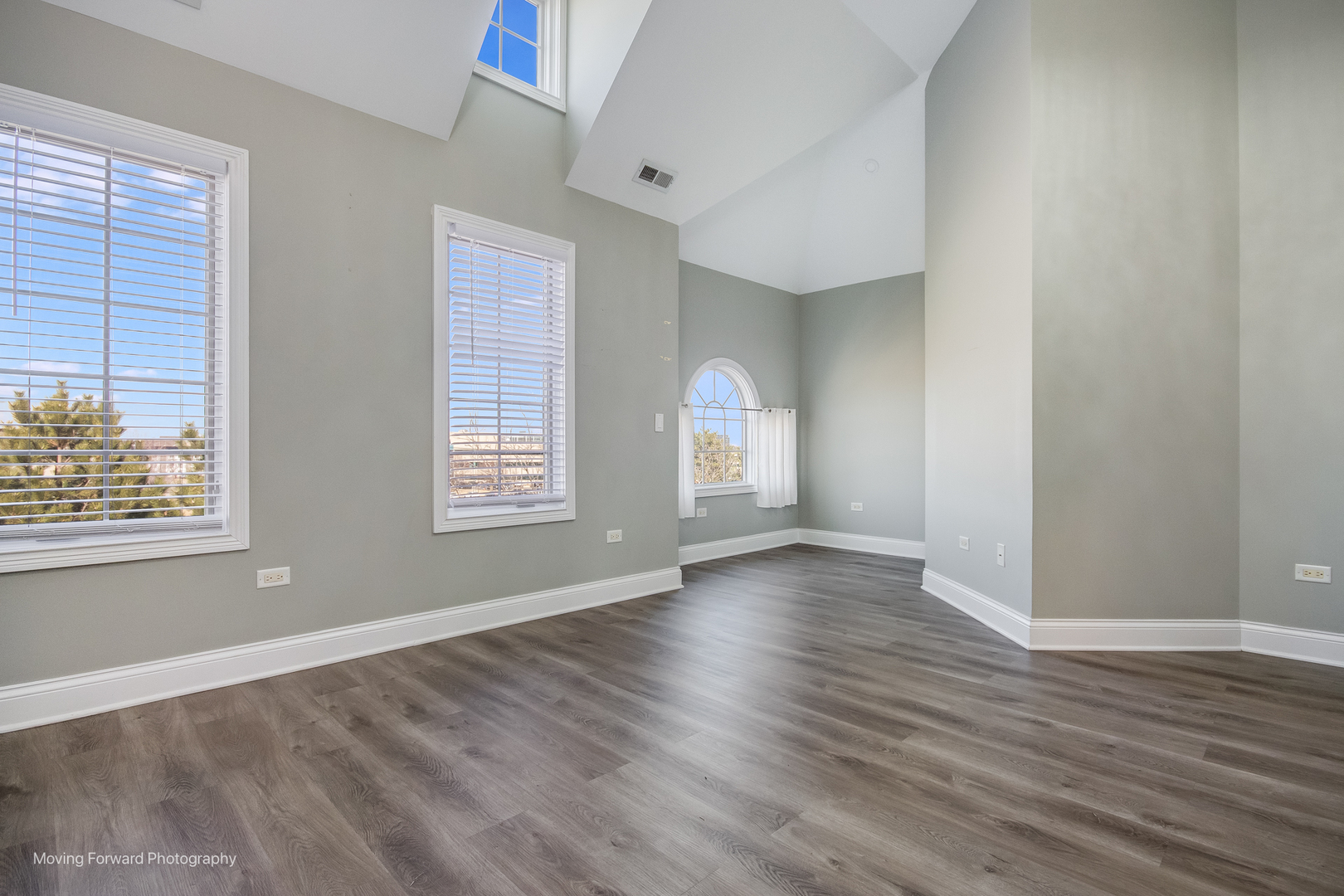 2023 Alta Vista Court Naperville IL 60563