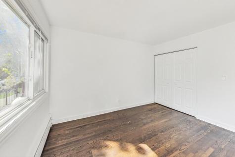 6002 North Winthrop Avenue Chicago IL 60660