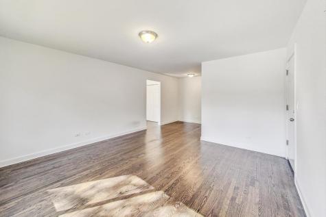 6002 North Winthrop Avenue Chicago IL 60660