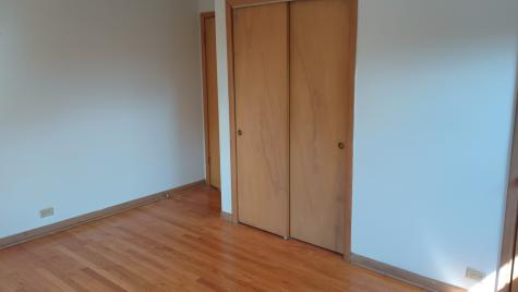 4950 Greenwood Street Skokie IL 60077