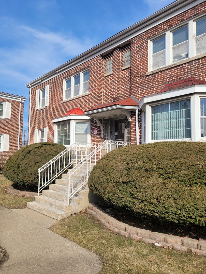 312 East 83rd Street Chicago IL 60619
