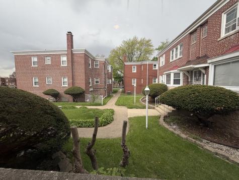 312 East 83rd Street Chicago IL 60619