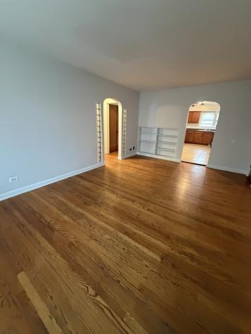312 East 83rd Street Chicago IL 60619