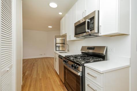 3731 North Kimball Avenue Chicago IL 60618