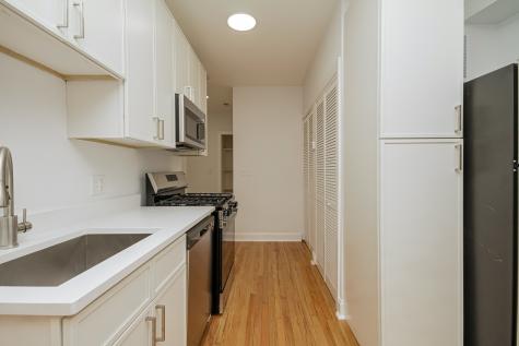 3731 North Kimball Avenue Chicago IL 60618