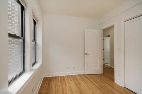 3731 North Kimball Avenue Chicago IL 60618
