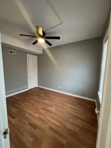 7800 South Burnham Avenue Chicago IL 60649