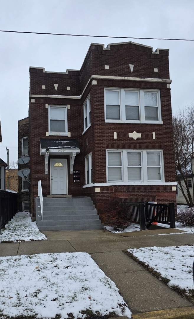 1436 East 71st Place Chicago IL 60619