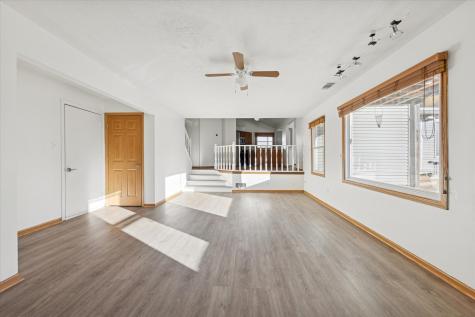 1424 Phoenix Lane Joliet IL 60431