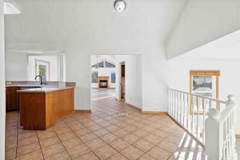 1424 Phoenix Lane Joliet IL 60431