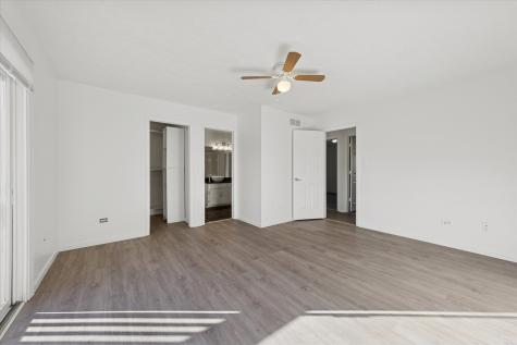 1424 Phoenix Lane Joliet IL 60431