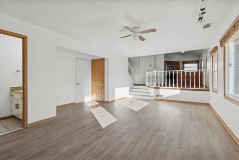 1424 Phoenix Lane Joliet IL 60431
