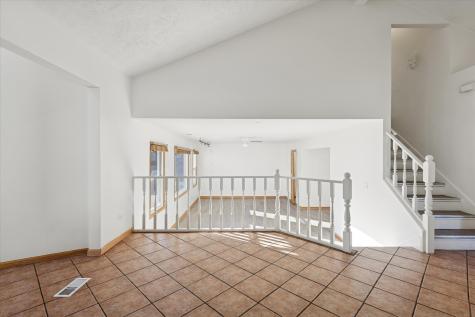 1424 Phoenix Lane Joliet IL 60431